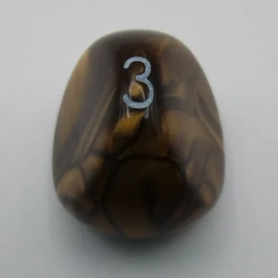 Three-sided die - gold pearl