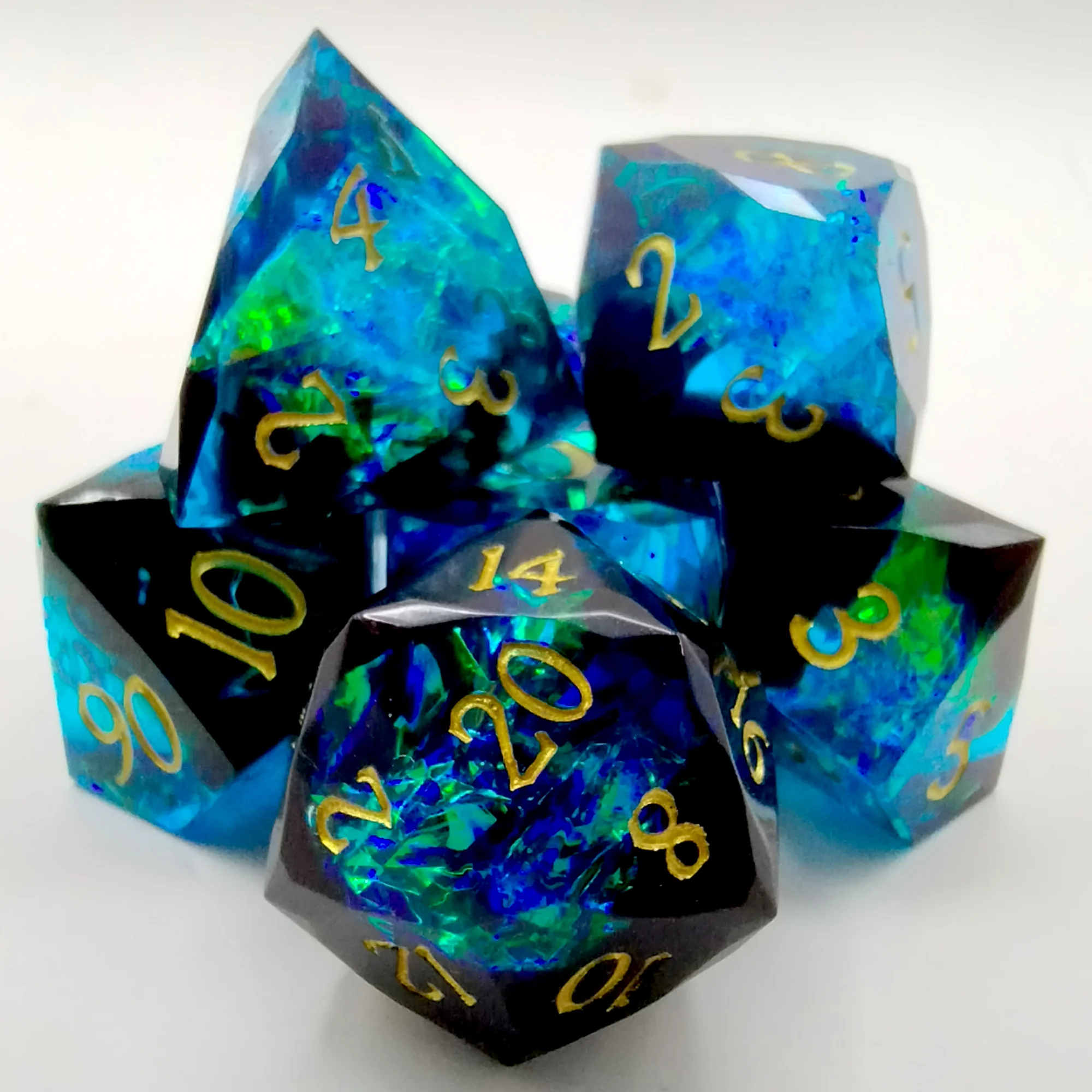 Diamond-cut resin:black and blue with gold numbers in a metal box